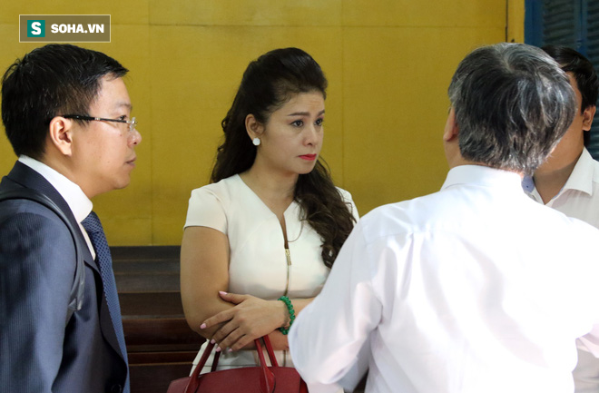 Vụ ly hôn nghìn tỷ Đặng Lê Nguyên Vũ - Lê Hoàng Diệp Thảo: Hai vợ chồng lặng lẽ rời tòa