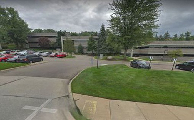 Mỹ lập trường đại học giả bẫy dân nhập cư trái phép