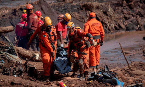 Brazil bắt 5 người sau thảm họa vỡ đập khiến 65 người chết