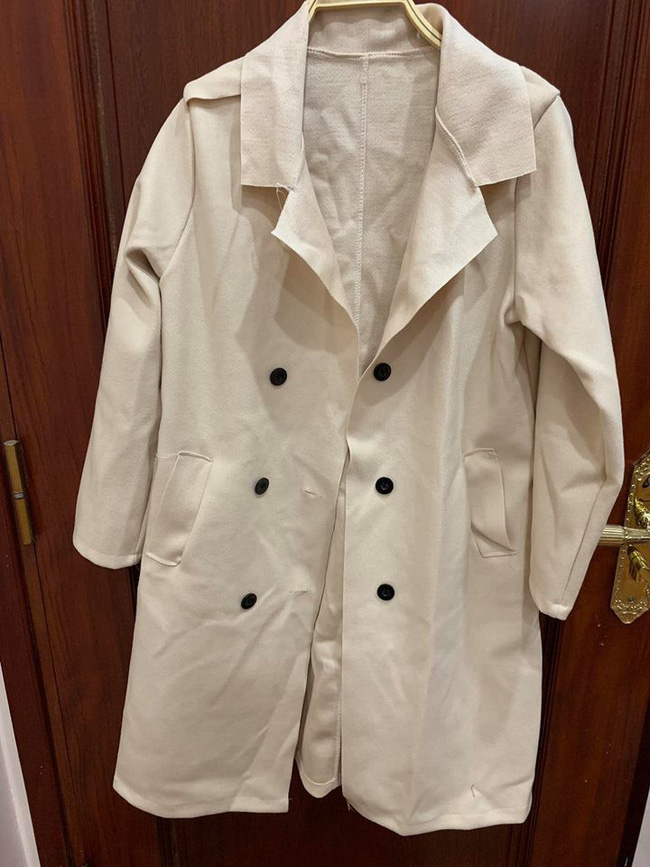 Xinh như vợ hoa khôi của Quế Ngọc Hải cũng bị hại khi mua hàng online, tưởng có áo khoác đẹp diện Tết ai ngờ...