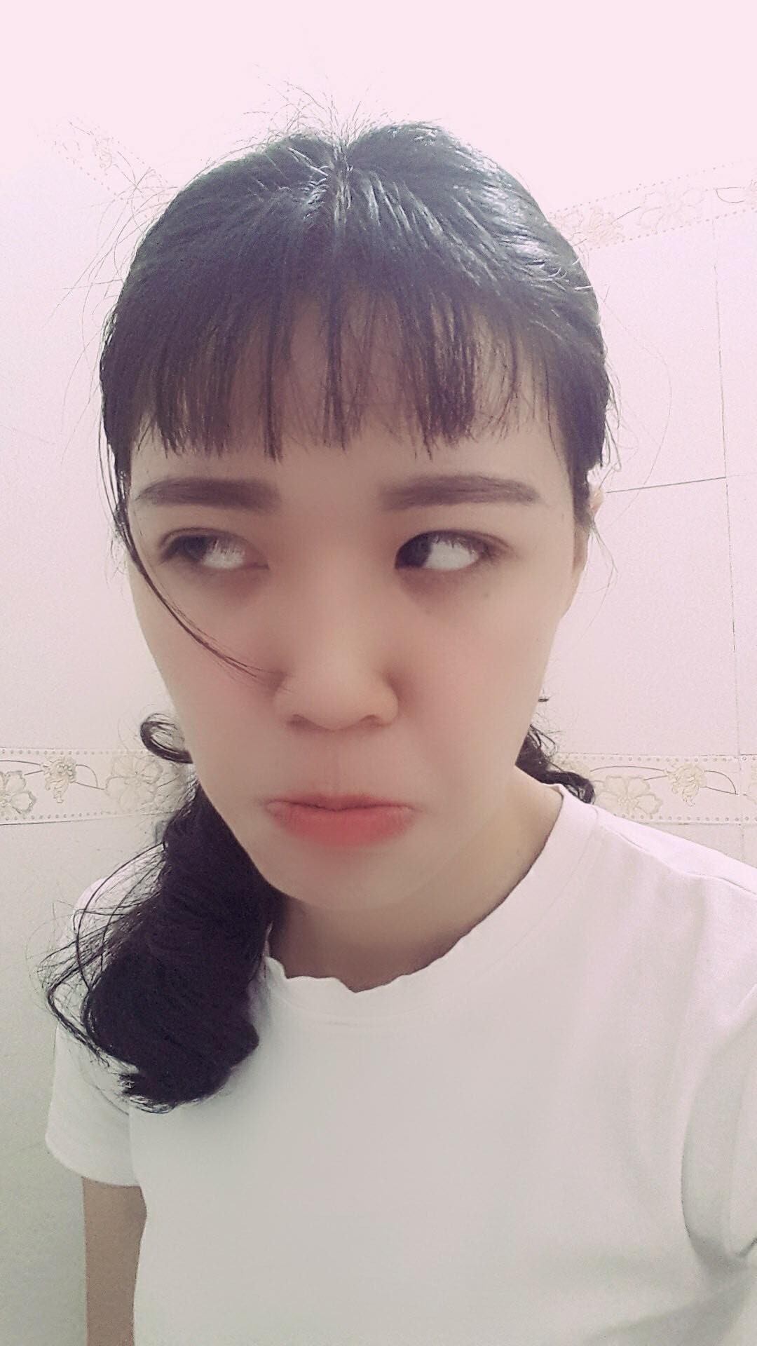 Tin tưởng thợ làm tóc, các chàng trai cô gái có ngay quả đầu không thể ấn tượng hơn để đón Tết