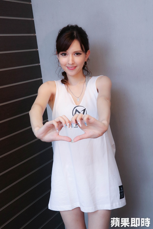 Thiên thần phim 18+ được mua đứt giá 200 tỷ đồng sau 3 năm giờ ra sao?