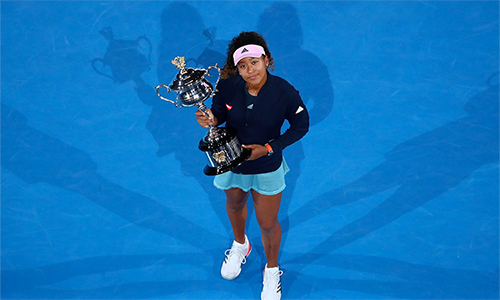 Osaka lên số một thế giới, Federer tụt ba bậc