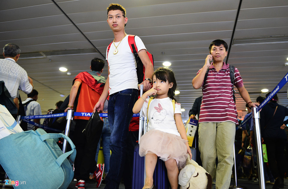 Nỗi ám ảnh ở sân bay Tân Sơn Nhất ngày cận Tết