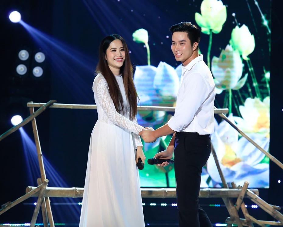 Nam Em lại gây sốc khi bất ngờ bỏ ngang không thi chung kết Cặp đôi vàng