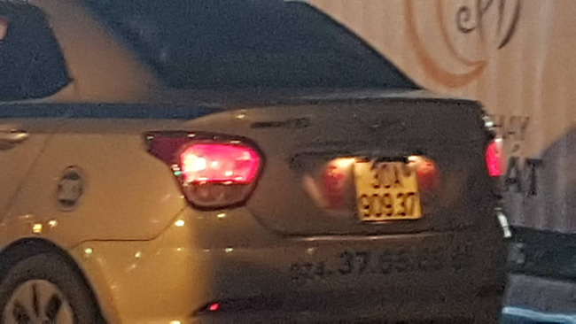 Vụ tài xế taxi bị cứa cổ tử vong nghi do cướp: Khách lên xe không gọi qua tổng đài