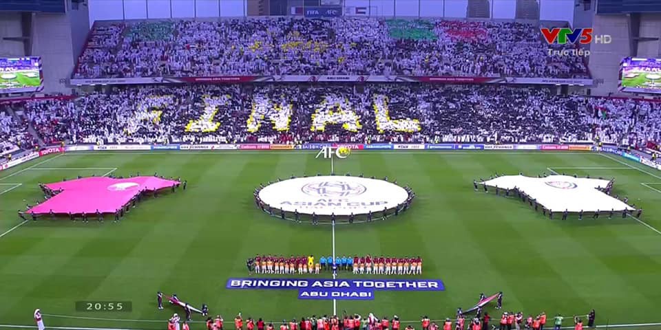 Vượt qua những ngược đãi và đối xử bất công, tuyển Qatar khiến hàng vạn cổ động viên UAE câm lặng