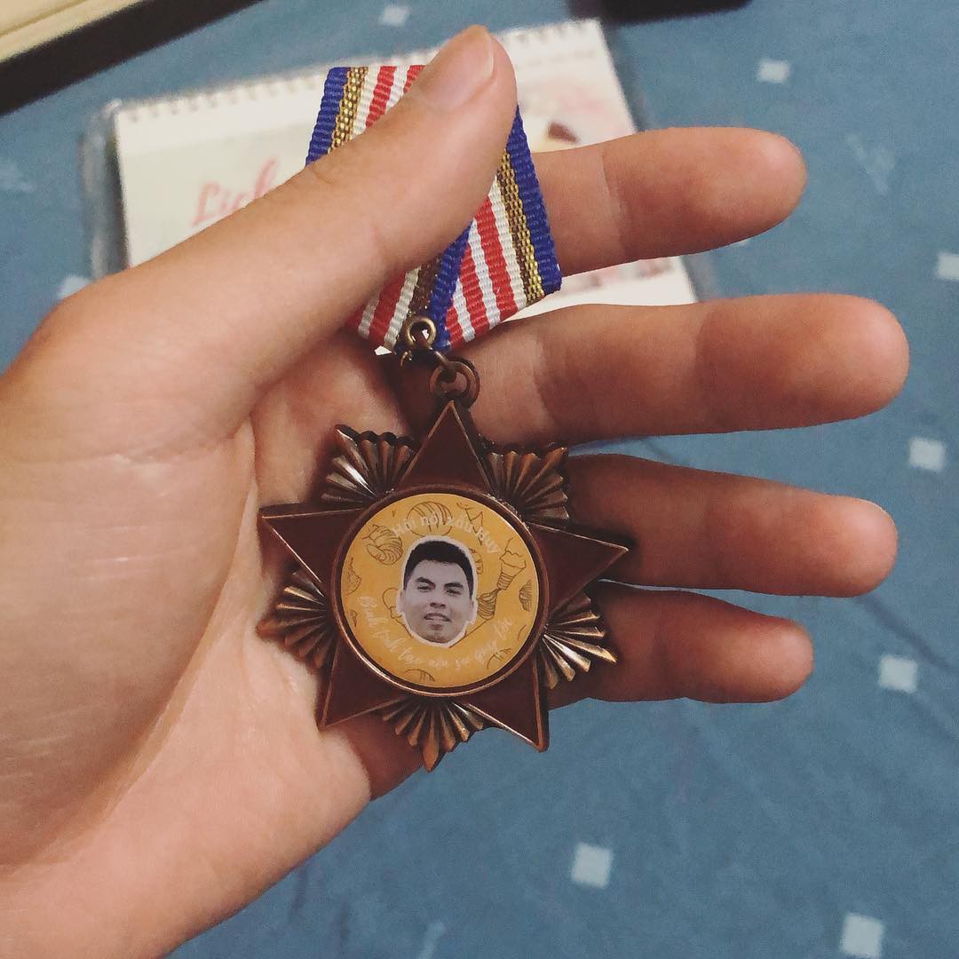 Idol nào fan nấy: Hoàng tử Đức Huy hạnh phúc khoe loạt quà fan tặng đầy chất quý tộc