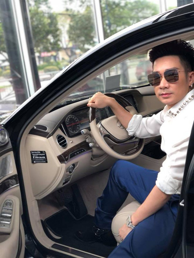 Nam ca sĩ sở hữu 13 căn nhà khoe biển ngũ quý: Sao Việt thi nhau bình luận