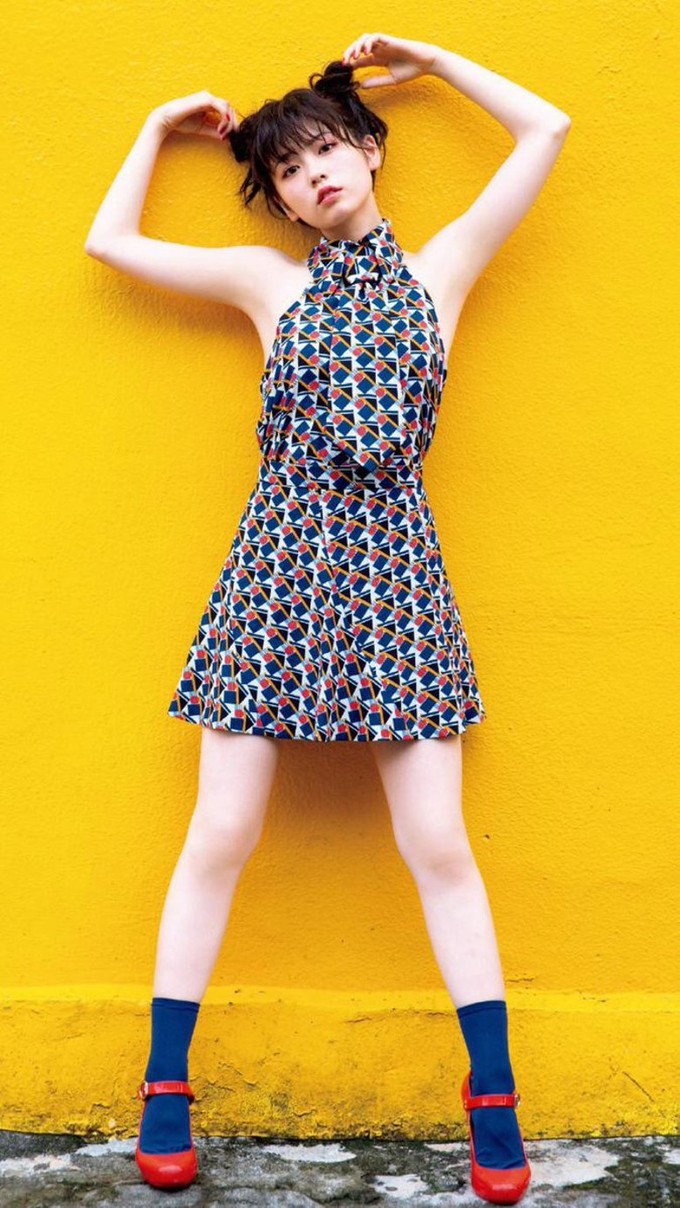 Diễn viên Nhật Bản chụp ảnh bikini sau khi giảm cân