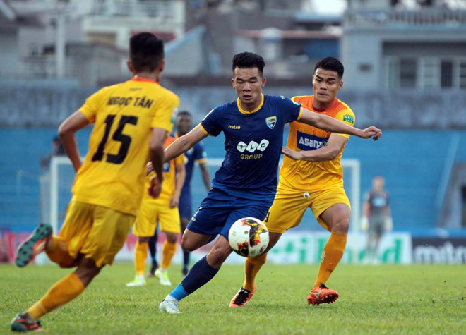 Bùi Tiến Dũng và những cầu thủ rời CLB Thanh Hóa trước V.League 2019