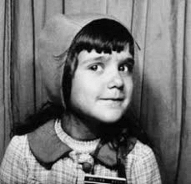 Giải mã cuộc đời ít biết về thiên tài âm nhạc Celine Dion để biết cô vững vàng thế nào sau hai năm chồng qua đời