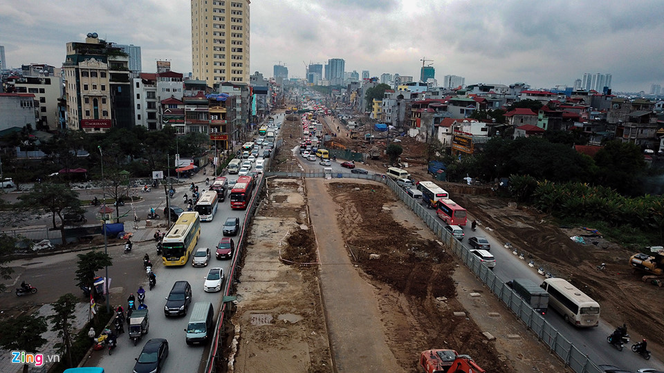 Video ảnh: Hà Nội ùn tắc từ sáng tới tối, người dân ra đường đánh vật với xe cộ