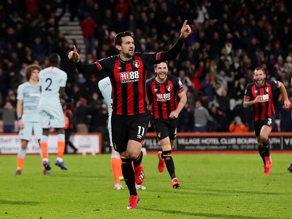 Clip: Higuain ra mắt thất bại, Chelsea nhận trận thua tan nát trên sân của Bournemouth