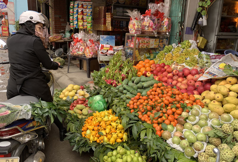 Chuối xanh 400 ngàn/nải, dưa hấu tăng giá gấp 4