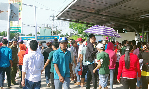 Nhiều doanh nghiệp nhận hàng nghìn công nhân vừa mất việc ở miền Tây