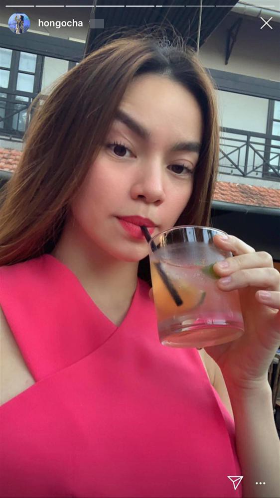 Hồ Ngọc Hà đáp trả sau khi bị chê mắt xếch ngược, nghi ngờ cắt mí