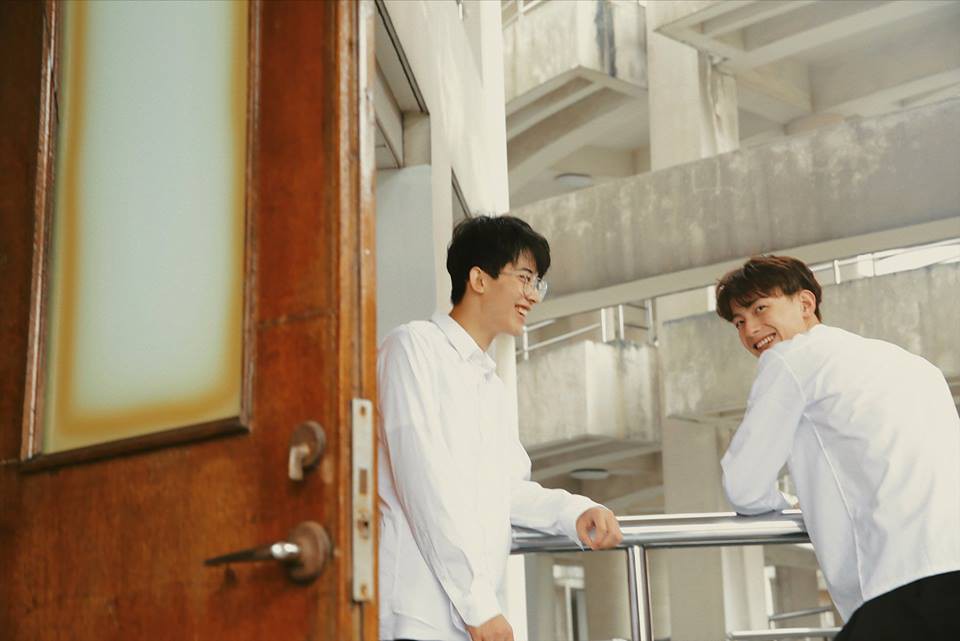 Hai hot boy Trung Quốc khoe bộ ảnh đậm mùi chemistry làm dân tình thi nhau đẩy thuyền Hai hot boy Trung Quốc khoe bộ ảnh đậm mùi chemistry làm dân tình thi nhau đẩy thuyền