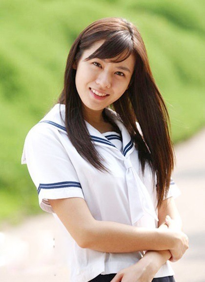 Tường thành nhan sắc xứ Hàn tuổi đôi mươi: Toàn vẻ đẹp cực phẩm không dao kéo, chả trách mãi vẫn chưa tìm được người kế vị