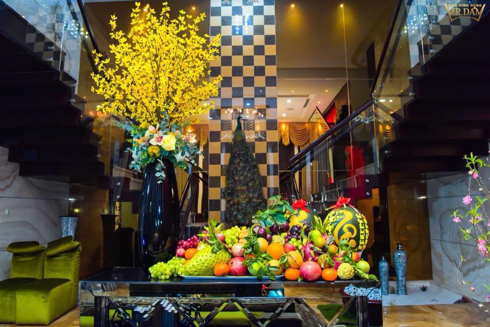 Sao Vbiz trang hoàng nhà cửa đón năm mới: Người xa hoa lộng lẫy, người giản đơn vẫn đủ đầy vị Tết!