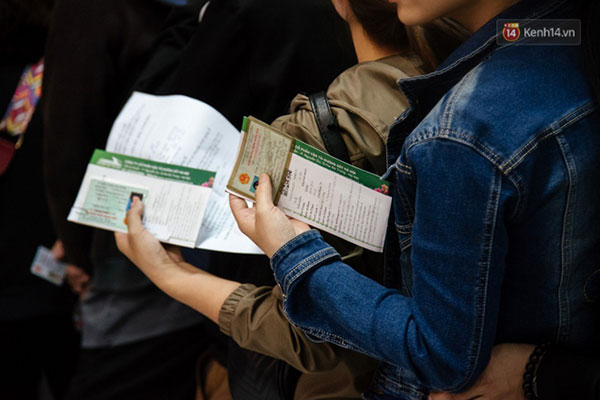 Những nụ cười ở ga Sài Gòn ngày giáp Tết: Trở về sau hơn 19 năm bôn ba nơi xứ người