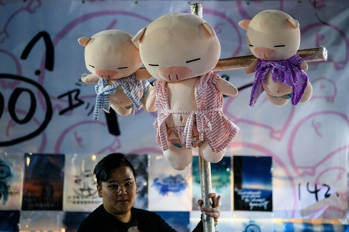 Thầy phong thủy dự đoán vận mệnh thế giới năm Kỷ Hợi