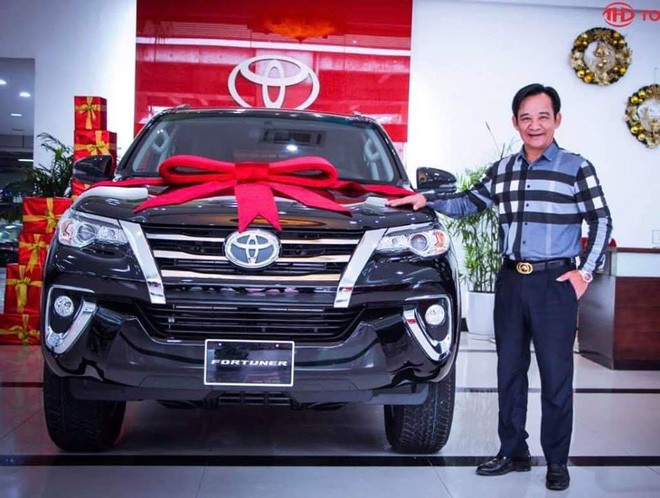 Cuộc sống giàu có của 3 diễn viên hài nổi tiếng miền Bắc