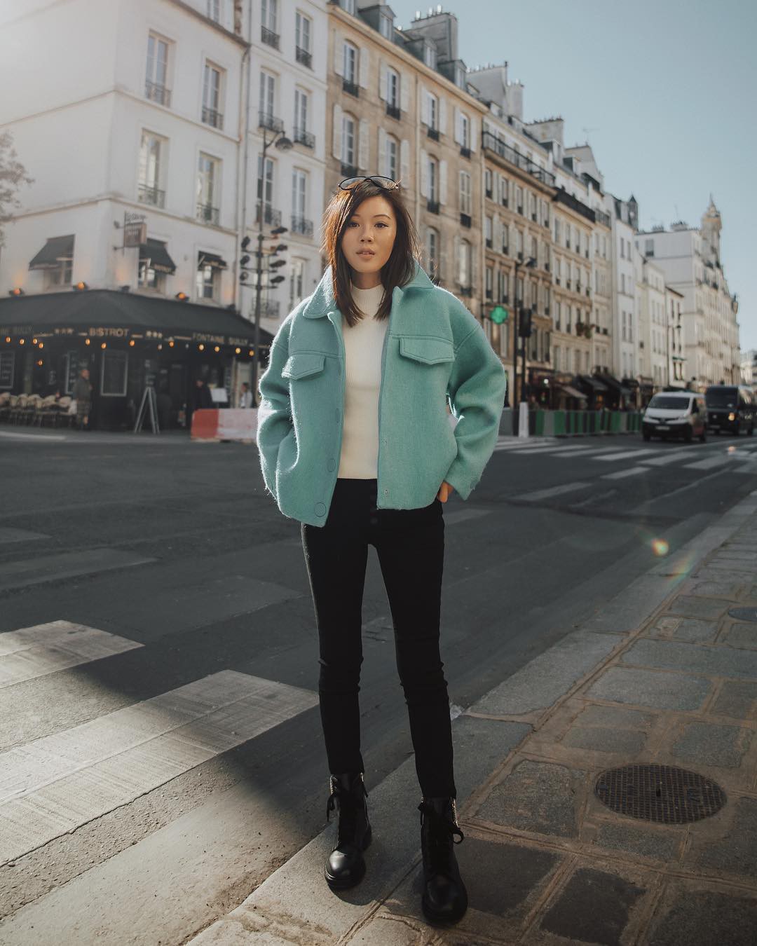 Nếu muốn diện đồ Tết không chỉ đẹp xinh mà còn sang chảnh ngút ngàn, chị em hãy bỏ túi ngay 5 tips sau