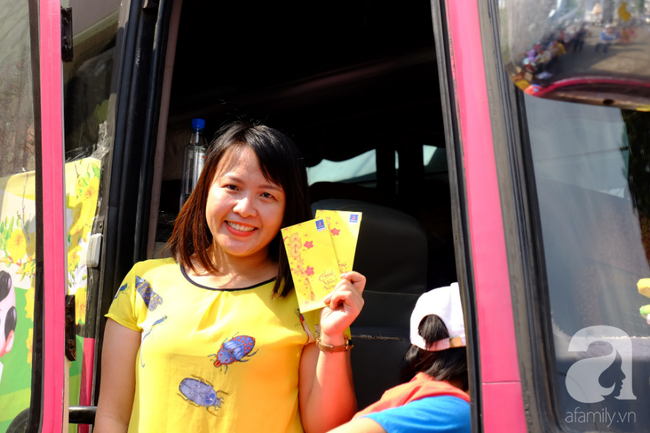 Nghẹn lòng cảnh bà, mẹ đưa con cháu bị ung thư về quê ăn Tết: Ước gì không phải quay lại đây lần nào nữa