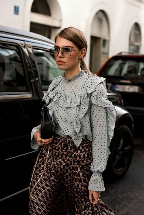 Họa tiết chấm bi mà ai cũng thích đã trở lại rồi