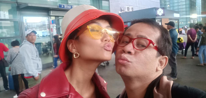 HHen Niê xuất hiện thân thiết bên huấn luyện viên Philippines tố Ngân Anh mua giải