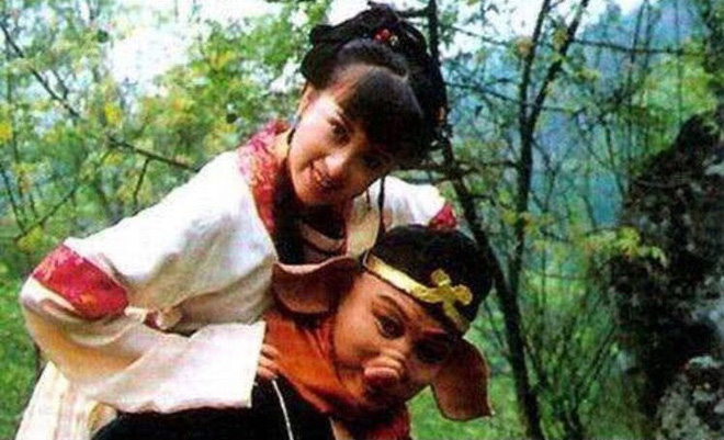 Loạt ảnh hậu trường hiếm có khó tìm của bộ sậu Tây Du Ký phiên bản 1986 bất ngờ lộ diện