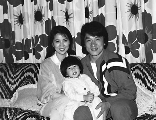 Vợ Thành Long - Lâm Phụng Kiều: Chồng ngoại tình vẫn sẵn sàng tha thứ, đứng giữa lằn ranh bao dung và nhu nhược