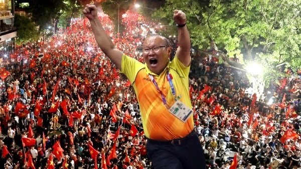 HLV Park Hang Seo: Phía sau hào quang gây bão