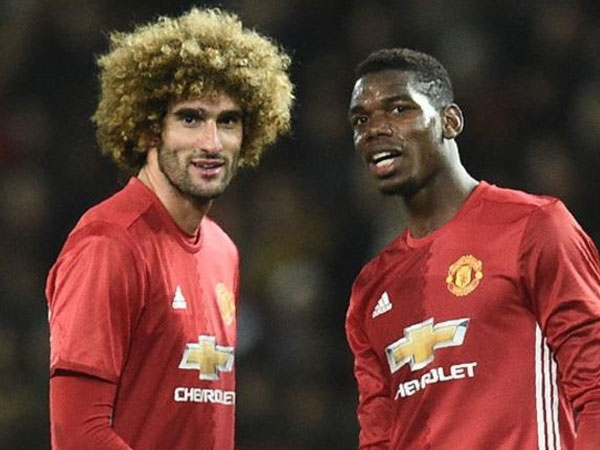 Pogba phản ứng MU bán Fellaini, Real choáng Martial