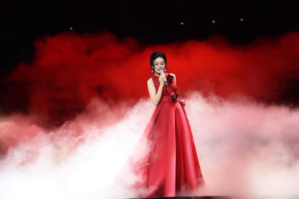 Tác giả Duyên phận chính thức lên tiếng: Lệ Quyên hay Như Quỳnh ai thể hiện hay hơn đã rõ! Tác giả Duyên phận chính thức lên tiếng: Lệ Quyên hay Như Quỳnh ai thể hiện hay hơn đã rõ!