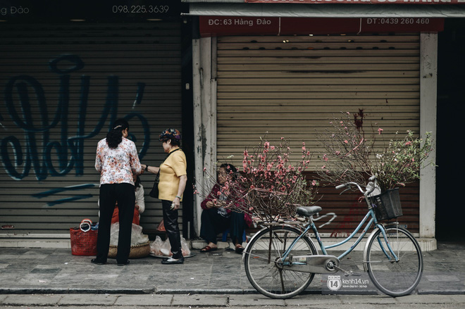 Có một Hà Nội sáng 30 Tết vắng lặng, an nhiên và rất... Hà Nội!