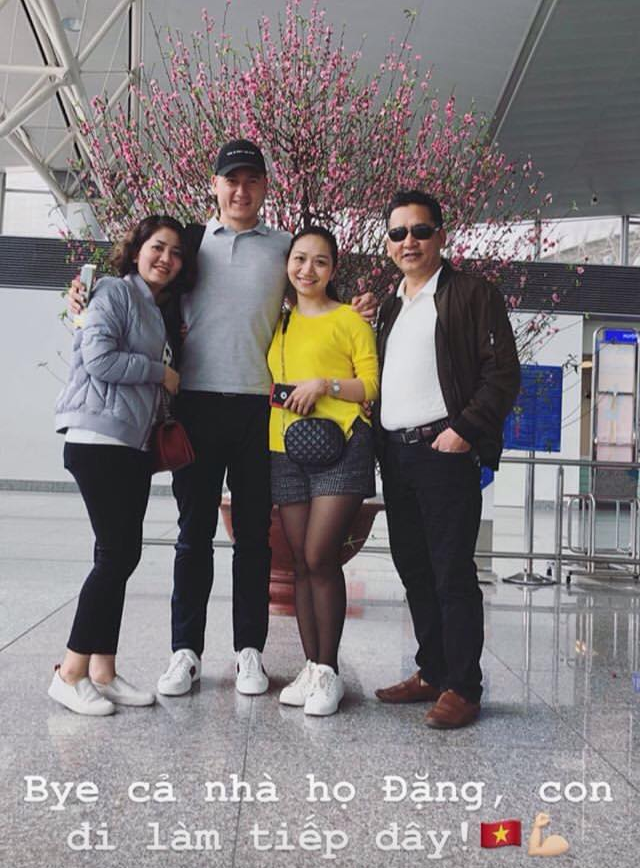 Đặng Văn Lâm sang Thái Lan ngày 30 Tết