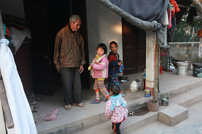 Tết không đào, không quất của cặp vợ chồng chú – cháu