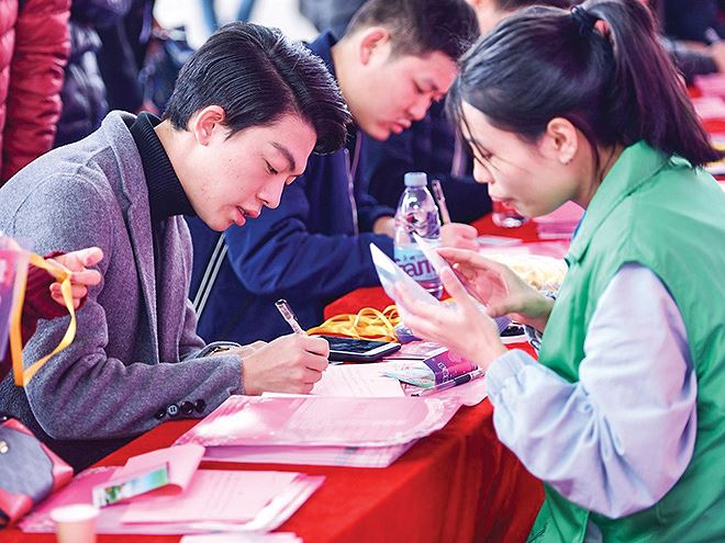 Chợ tình tất niên ở Trung Quốc