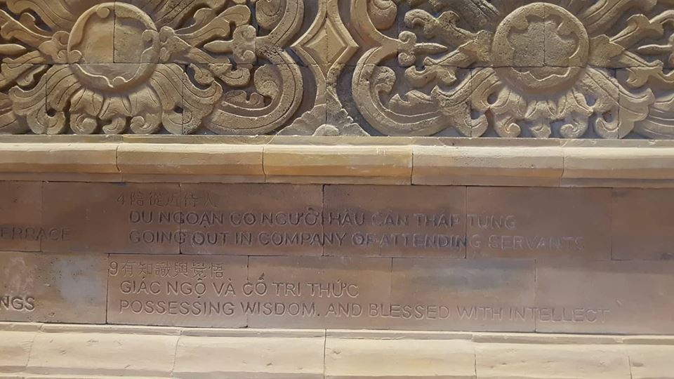 Đấu giá thiên thạch mặt trăng, đại gia xây chùa lớn nhất Việt Nam