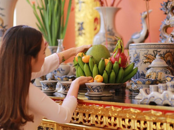 Văn khấn gia tiên ngày mùng 1 Tết Kỷ Hợi nhiều nhà hay dùng