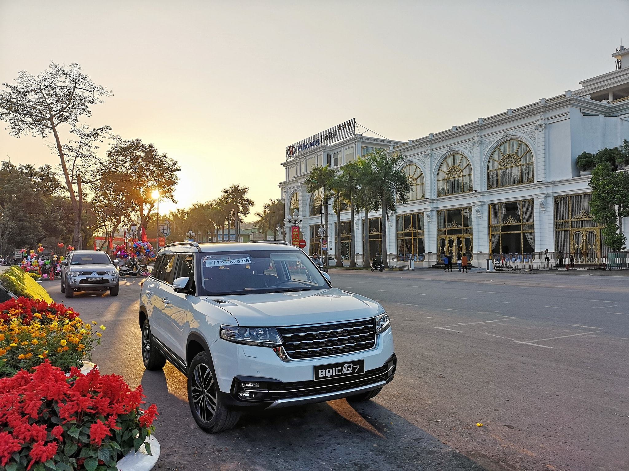 Xe Tàu chơi Tết: Tiền đã trao, xe vẫn treo đăng kiểm