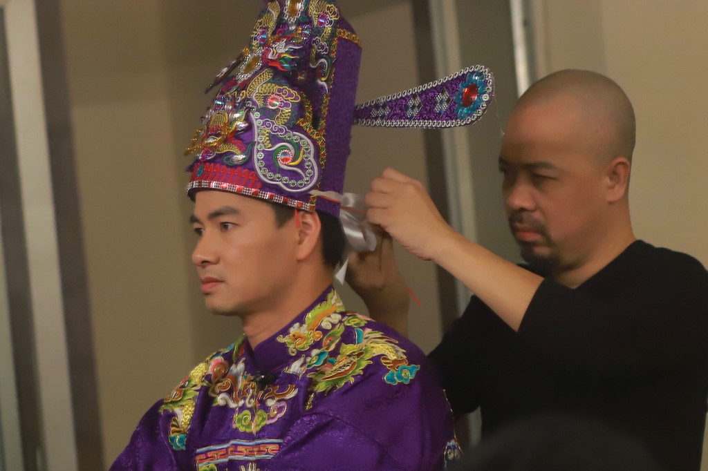 NTK nói gì khi trang phục của Bắc Đẩu châm biếm vua cà phê?