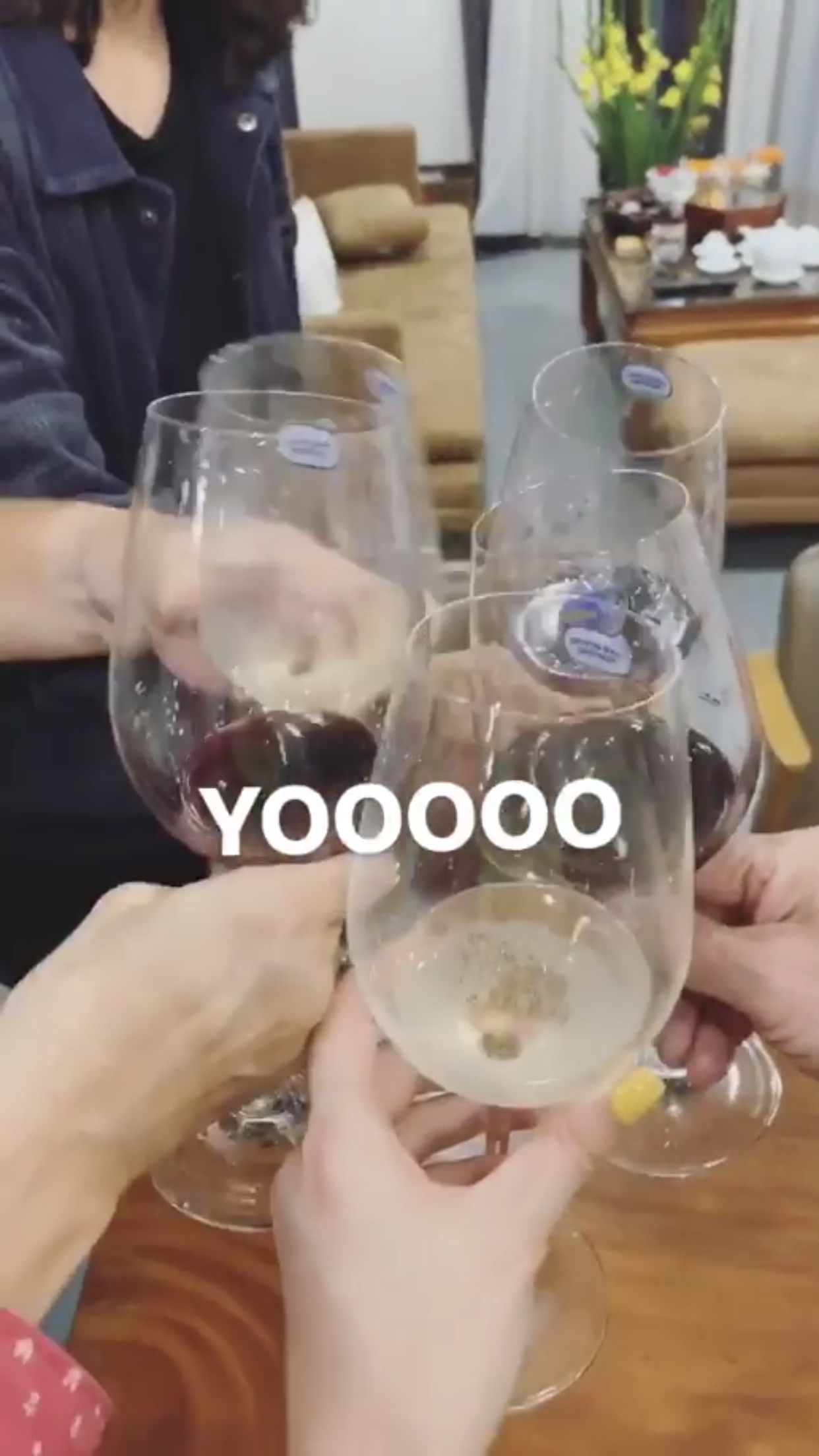 Hotboy, hotgirl Việt háo hức chia sẻ những khoảnh khắc đầu tiên của năm 2019