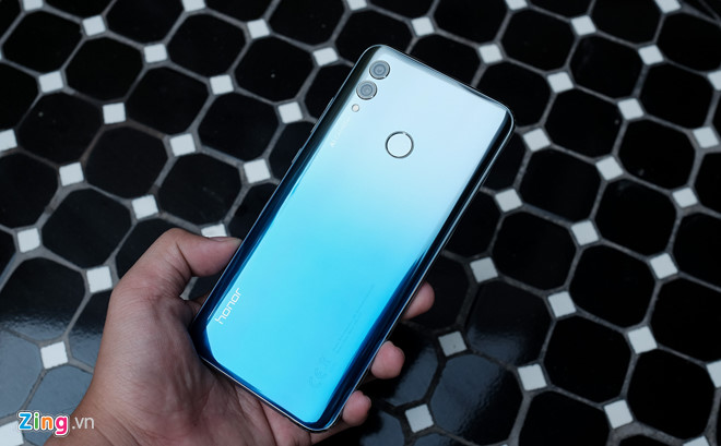 2019 sẽ là năm của smartphone giá rẻ