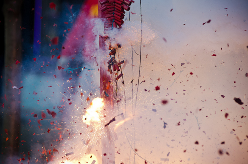 Bí ẩn về thuỷ quái khiến người Trung Quốc đốt pháo đêm giao thừa