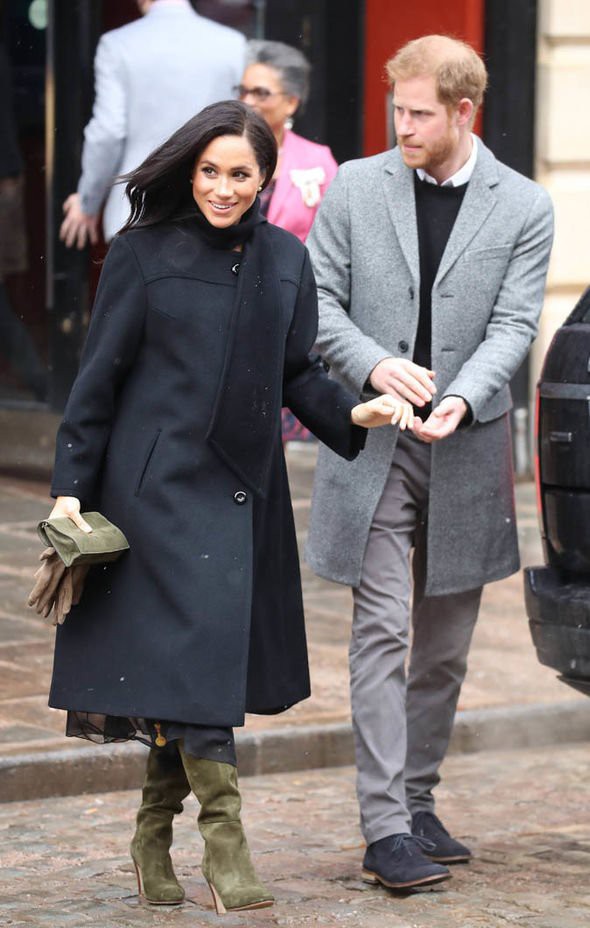 Người dùng mạng phản ứng dữ dội trước nghi vấn Hoàng tử Harry và Meghan trục trặc vì Công nương Kate