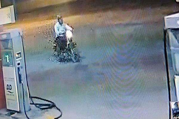 Hình ảnh tên cướp giết nhân viên cây xăng cướp 6 triệu đồng