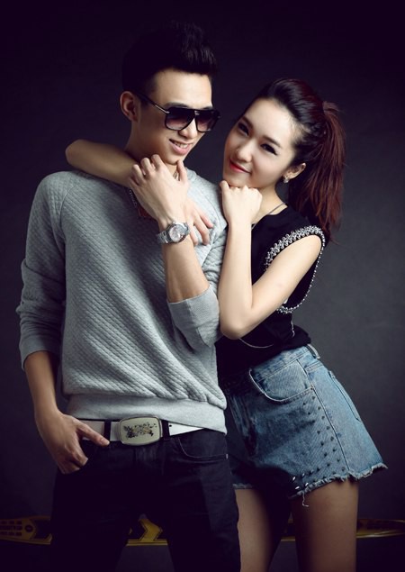 Tất tần tật về cặp đôi Big Daddy và Emily: Trước khi công khai ảnh gia đình hạnh phúc từng có tình sử yêu như truyện!